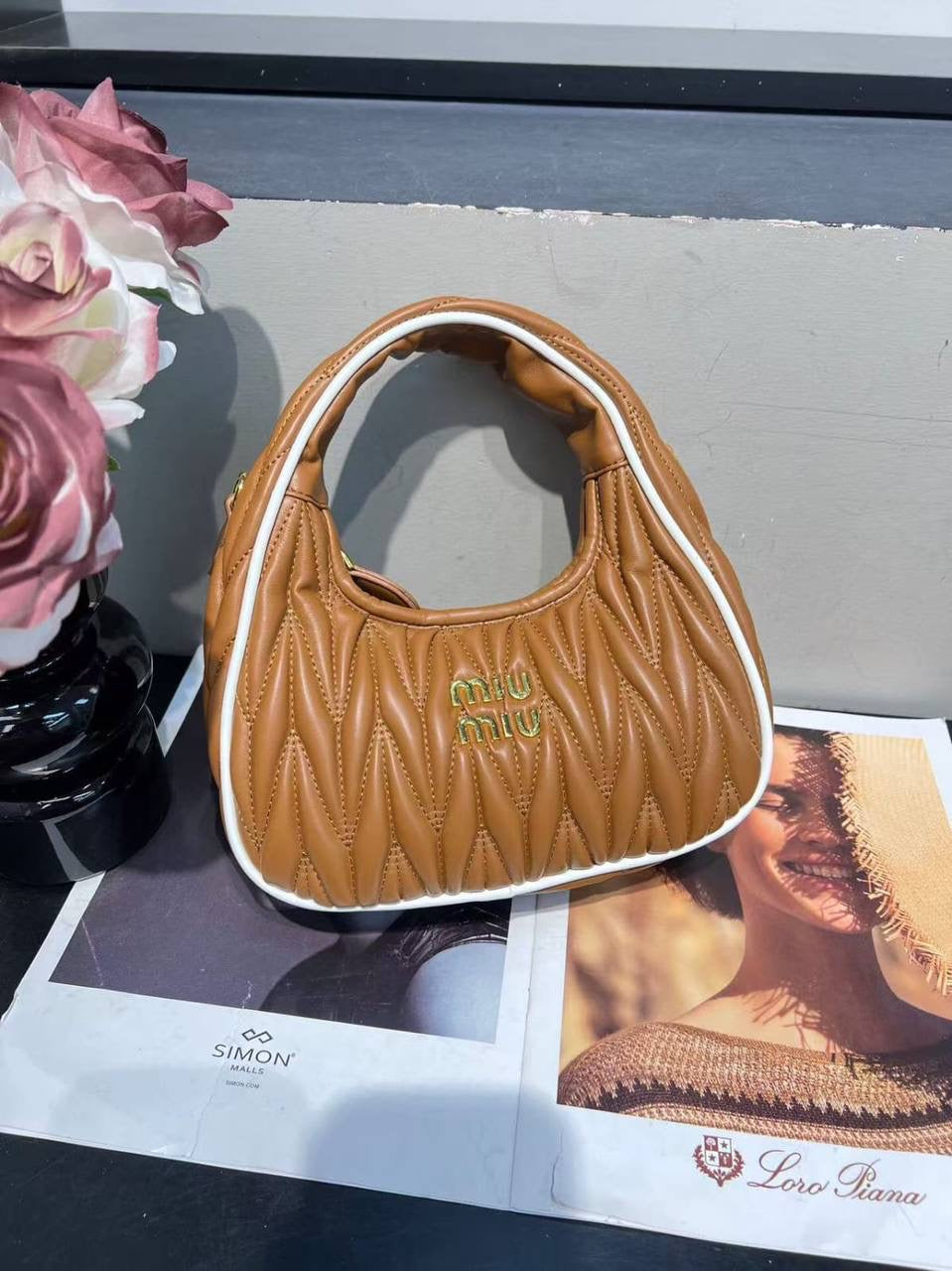 Miu Miu
70 dhs🇦🇪
Zain22
♥️♥️♥️