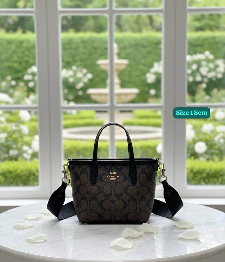 Coach
Good quality
with box
🎁🎁🎁
90 dhs🪙
Zain186
♥️♥️♥️