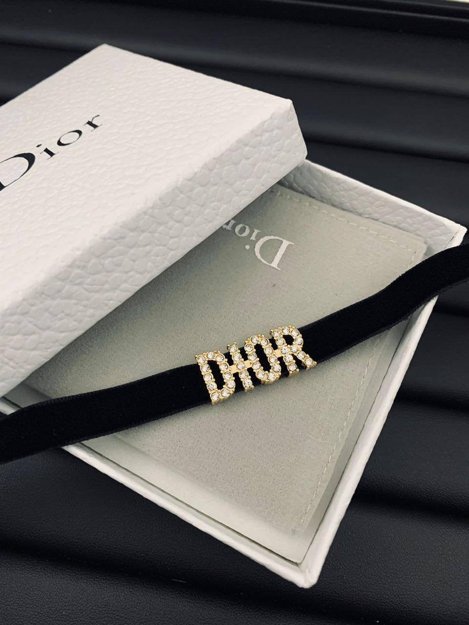 Necklace Dior 
55 dhs🇦🇪
Zain89
♥️♥️♥️