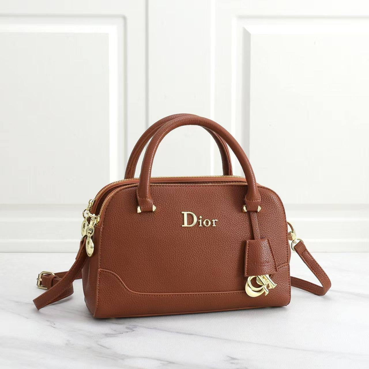 Dior
105 dhs🇦🇪
Zain136
♥️♥️♥️