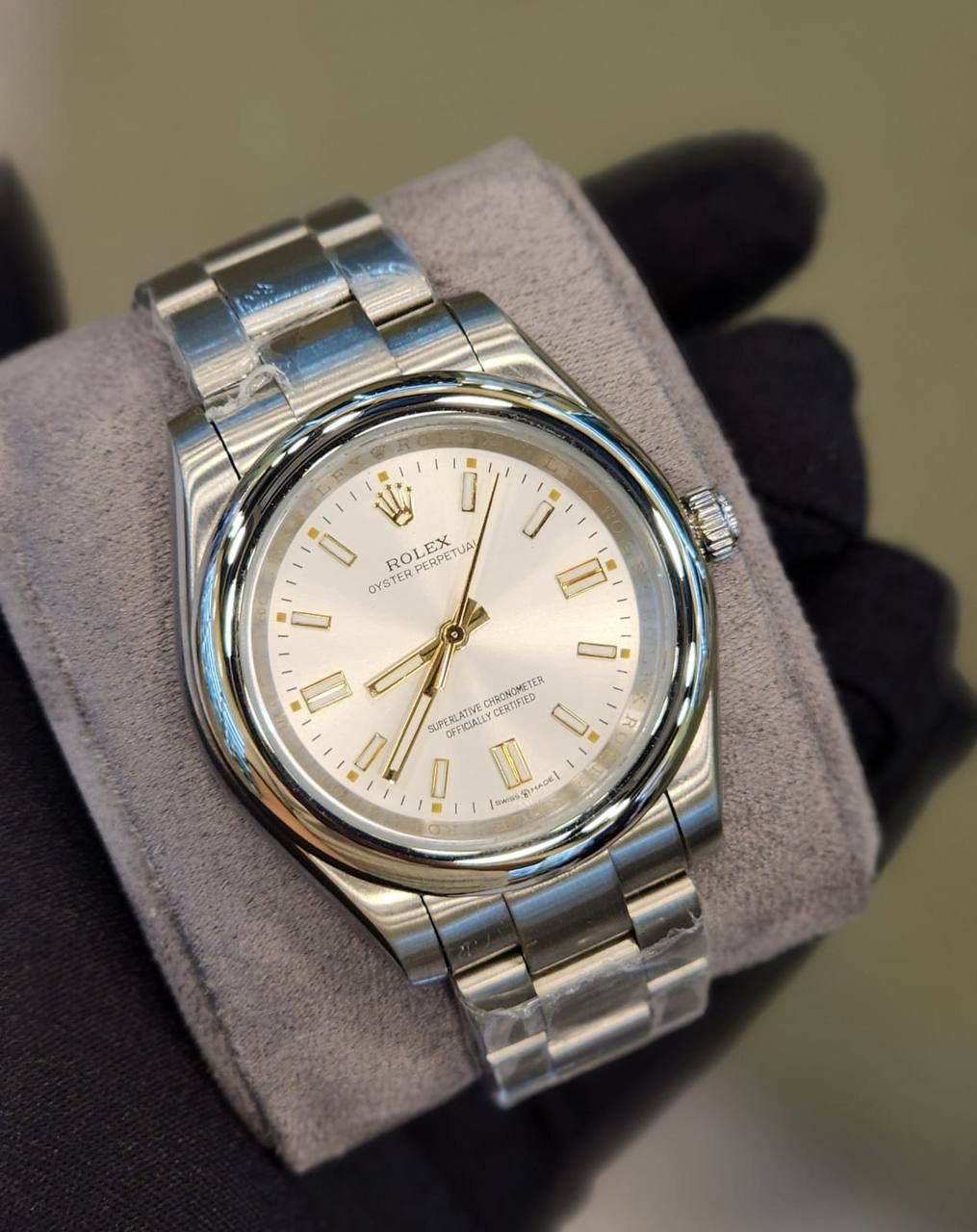 Rolex 
watch for men 
good quality 
170 dhs🇦🇪
Zain59
♥️♥️♥️