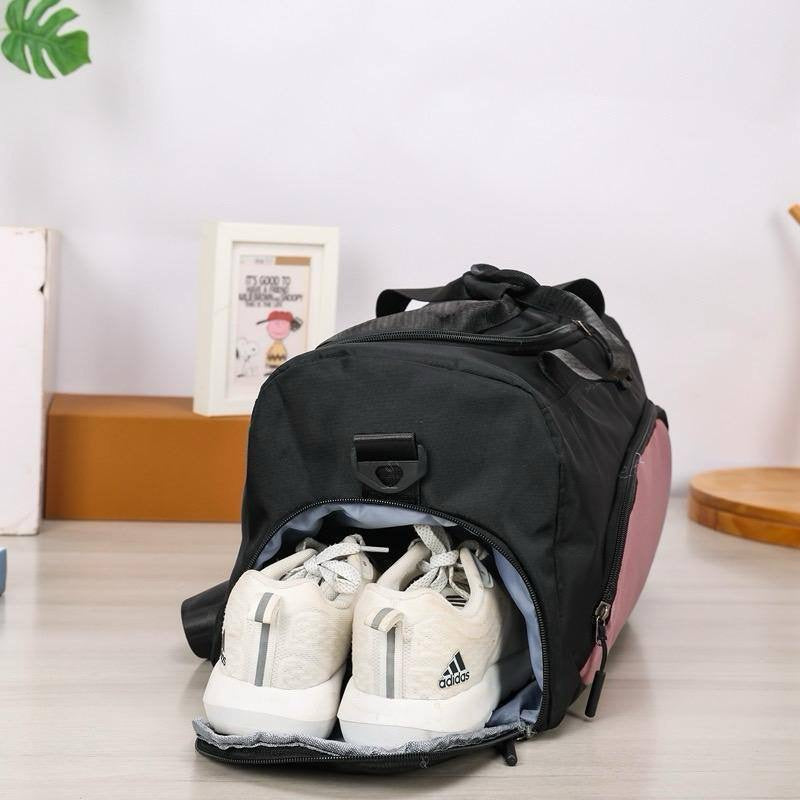 NIKE
50*24*24cm
50 dhs🇦🇪
Zain17
♥️♥️♥️