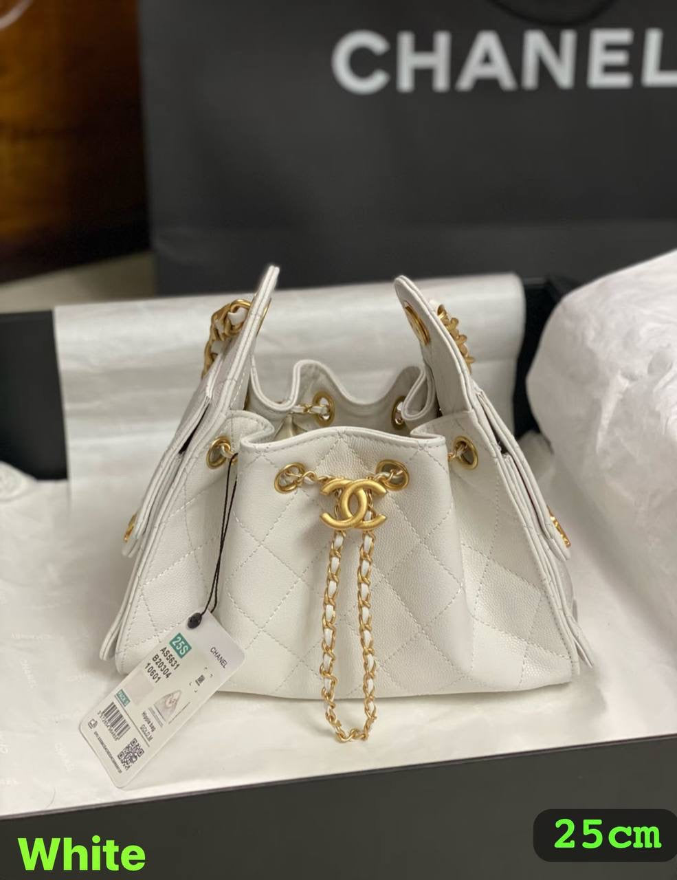 Chanel 25 ʜᴏʙᴏ ʙᴀɢ 
ɢᴏʟᴅ ʜᴀʀᴅᴡᴀʀᴇ 
ɴᴏ 🎁 
ᴄᴀᴠɪᴀʀ 
sɪᴢᴇ:25ᴄᴍ
115 dhs🇦🇪
Zain56
♥️♥️♥️