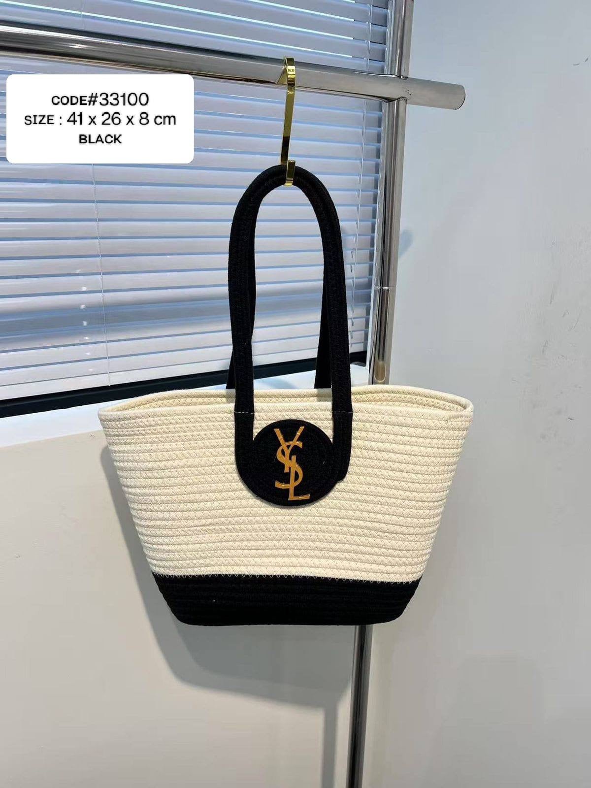 YSL - YVES SAINT LAURENT
BEACH  SHOULDER BAG
sɪᴢᴇ : 41 cm
65 dhs🇦🇪
Zain31
♥️♥️♥️