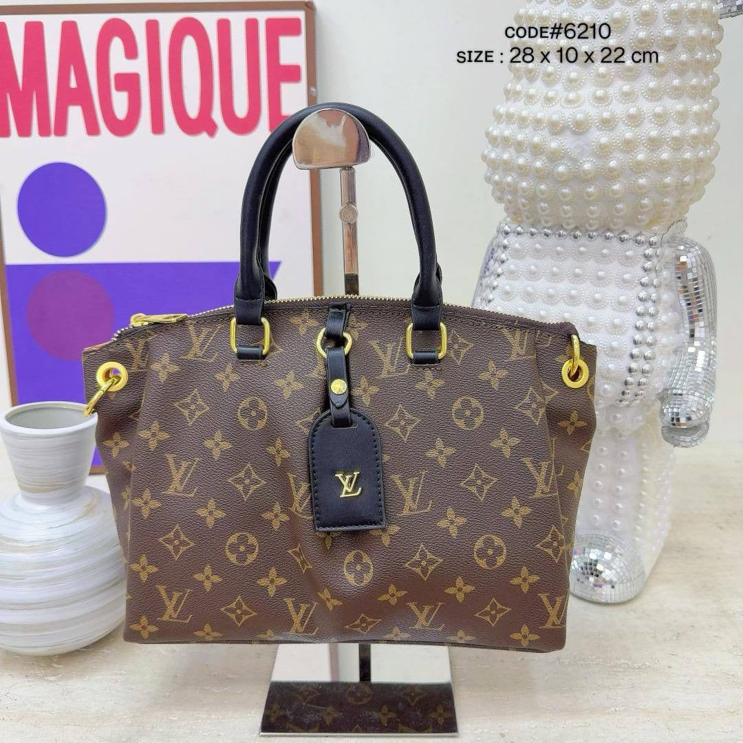 LV
ᴛᴏᴘ ʜᴀɴᴅ ᴛᴏᴛᴇʙᴀɢ
PM ᴇʙᴇɴᴇ ᴍᴏɴᴏɢʀᴀᴍ
ᴡɪᴛʜ ʟᴏɴɢ ʙᴇʟᴛ sᴛʀᴀᴘ
sɪᴢᴇ : 28 cm
70 dhs🇦🇪
Zain31
♥️♥️♥️