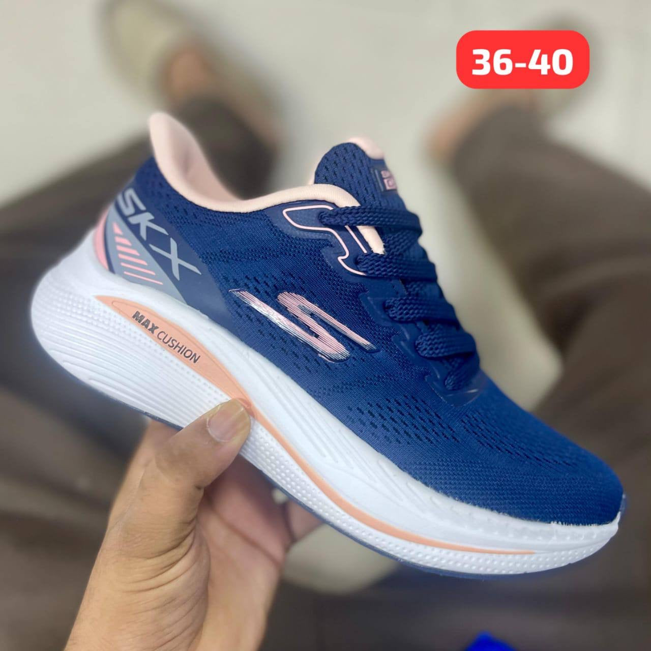 Skechers
Size 36 to 40
100 dhs🇦🇪
Zain27
♥️♥️♥️
