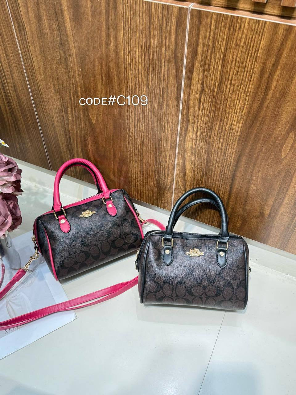 Coach ʀᴏᴡᴀɴ sᴀᴛᴄʜᴇʟ
ᴛᴏᴘ ʜᴀɴᴅʟᴇ ᴄʀᴏssʙᴀɢ
ᴡɪᴛʜ ᴛᴀssᴇʟ ᴄʜᴀɪɴ
ɪᴛ ʜᴀs ʟᴏɴɢ ʙᴇʟᴛ sᴛʀᴀᴘ
sɪᴢᴇ: 23 cm
70 dhs🇦🇪
Zain31
♥️♥️♥️