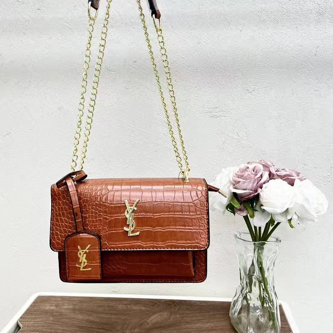 YSL 
with Gold chain 
65 dhs🇦🇪
Zain173
♥️♥️♥️
