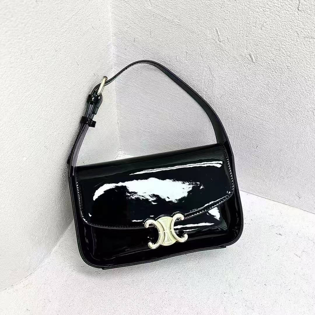 Celine
65 dhs🇦🇪
Zain173
♥️♥️♥️