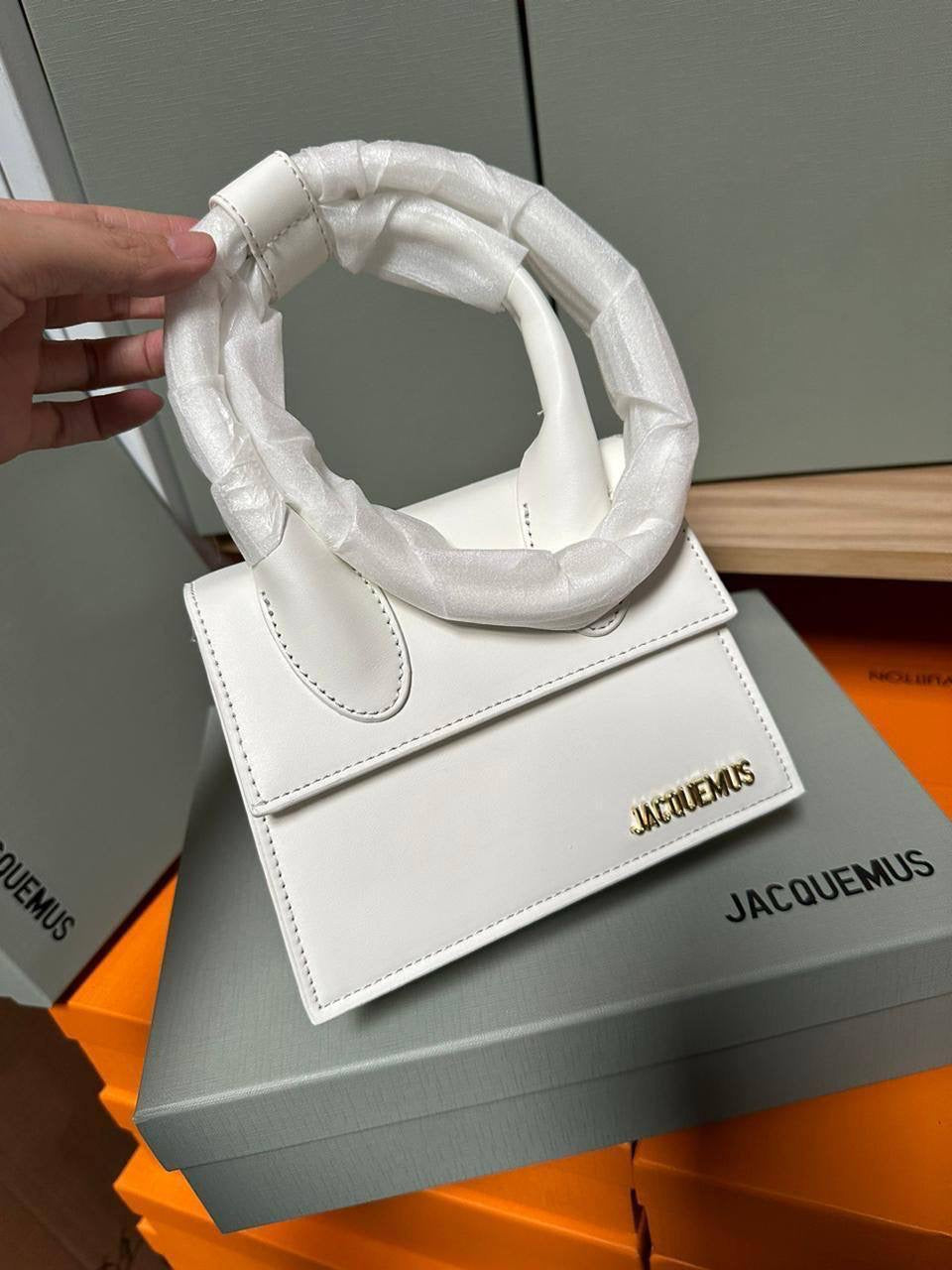 JACOUMOUS 
90 dhs🇦🇪
with box
🎁🎁🎁
Zain90
♥️♥️♥️