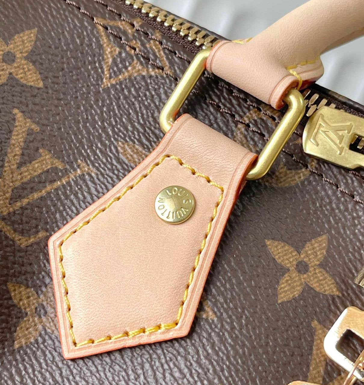 LV SPEEDY 
COPY ONE 
25CM 
SPECIAL OFFER 
130 dhs🇦🇪
Zain39
♥️♥️♥️