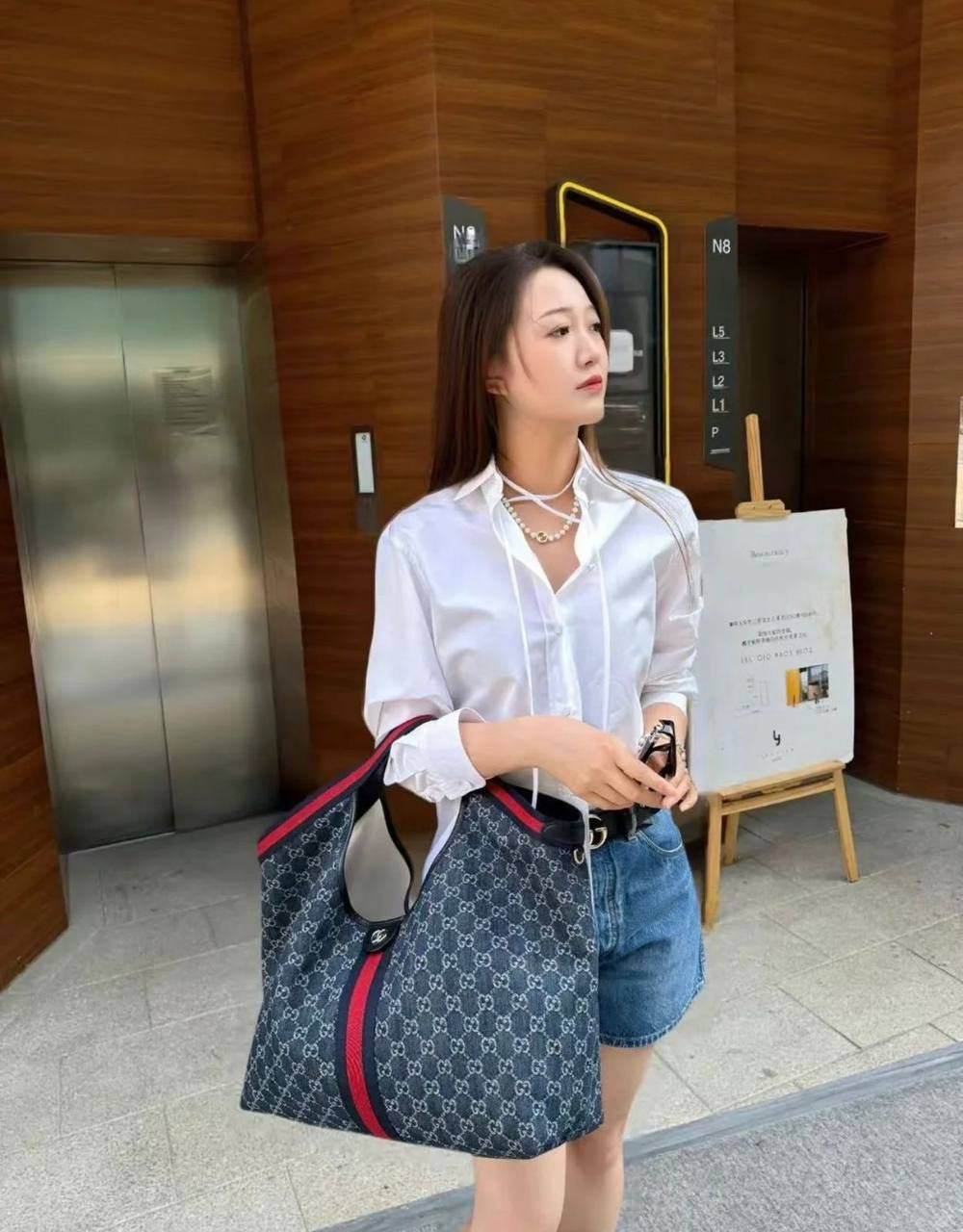 GUCCI 
High Quality
200 dhs🇦🇪
Zain39
♥️♥️♥️