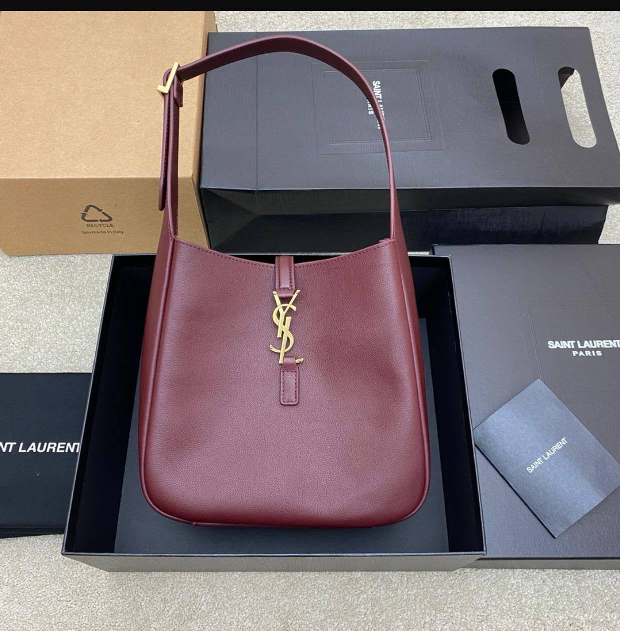 YSL💕💕💕
Super master quality 💯
Available now 💫 ✨✨
For Price 👇 WTSP Text Zain 0568585901
Zain252
♥️♥️♥️