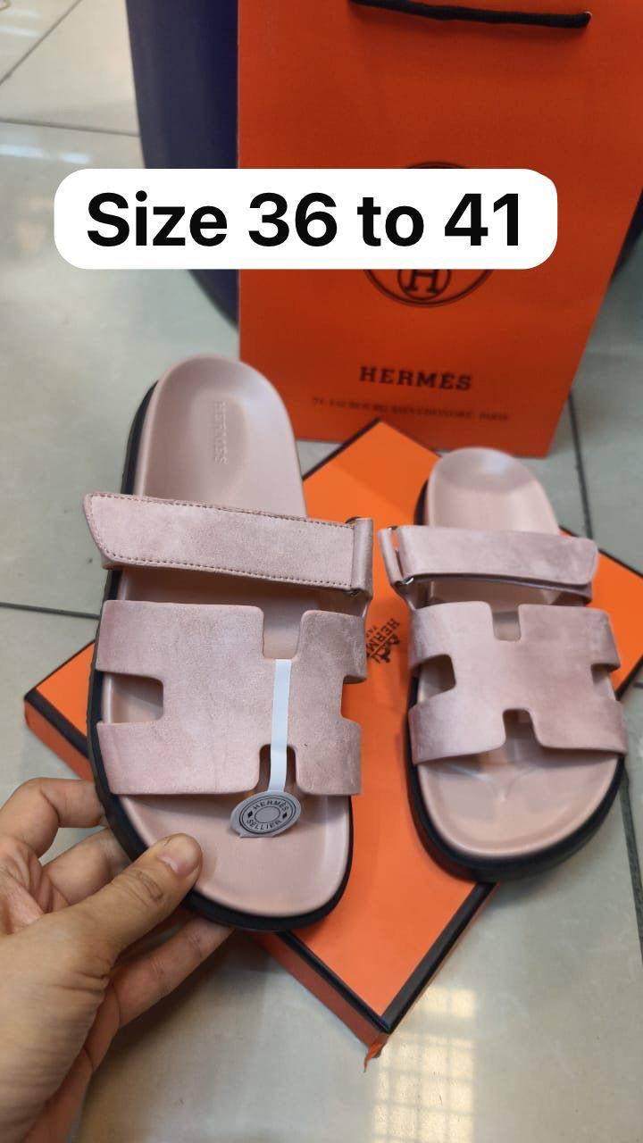 Hermes Slippers
100 dhs🇦🇪
Zain146
♥️♥️♥️