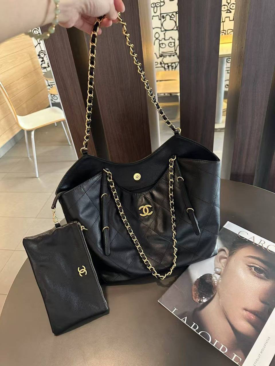 Chanel Master
offer price
180 dhs🇦🇪
Zain228
♥️♥️♥️
