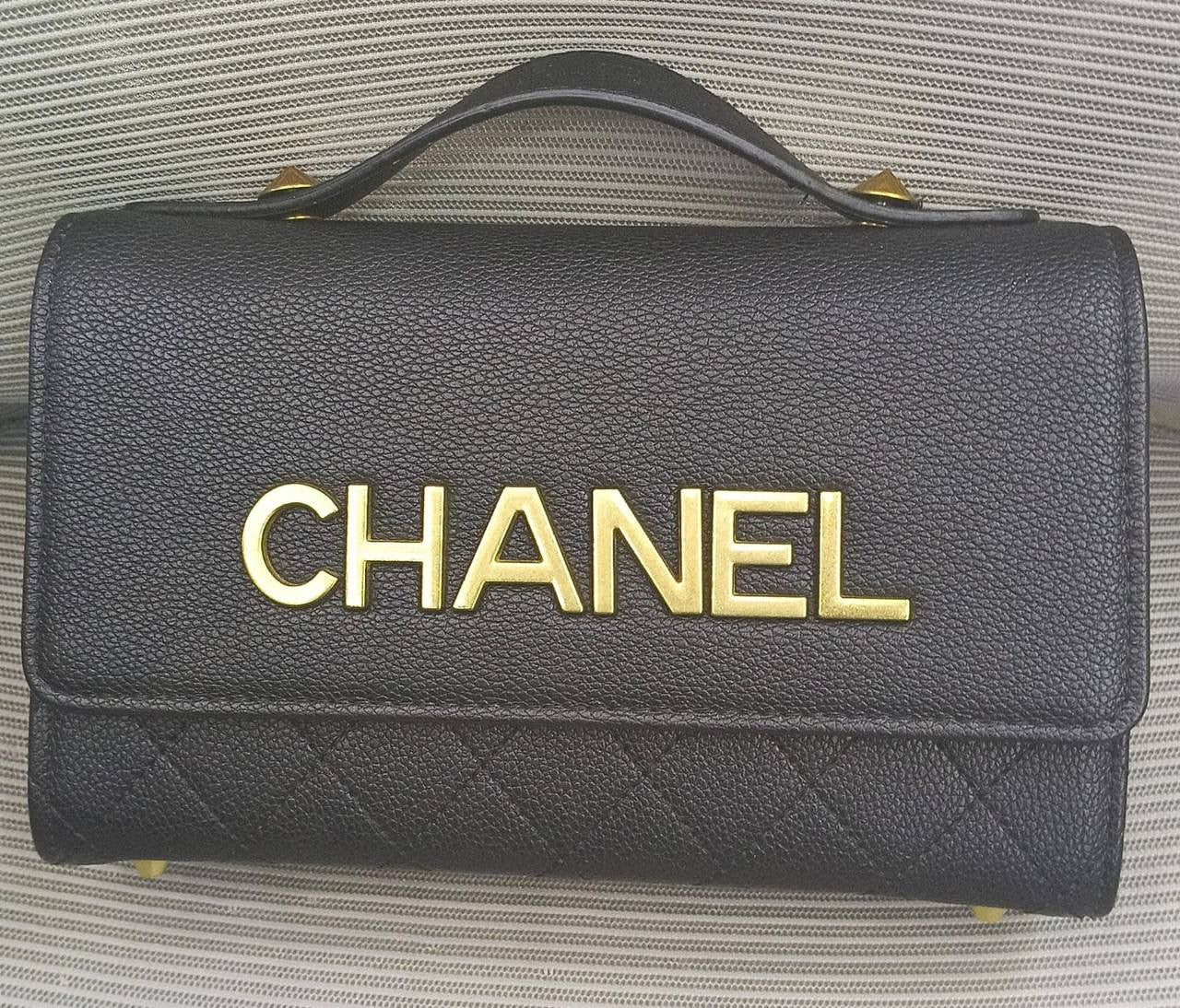 Mix Bags
23cm
80 dhs🇦🇪 
with box 
🎁🎁🎁
Zain16
♥️♥️♥️