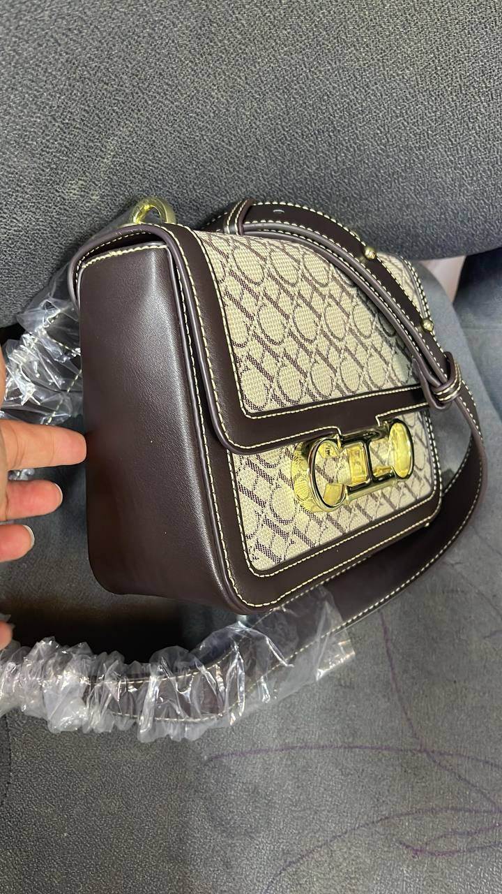 CH CH
High Quality 
with box 
🎁🎁🎁
95 dhs🇦🇪
Zan50
♥️♥️♥️