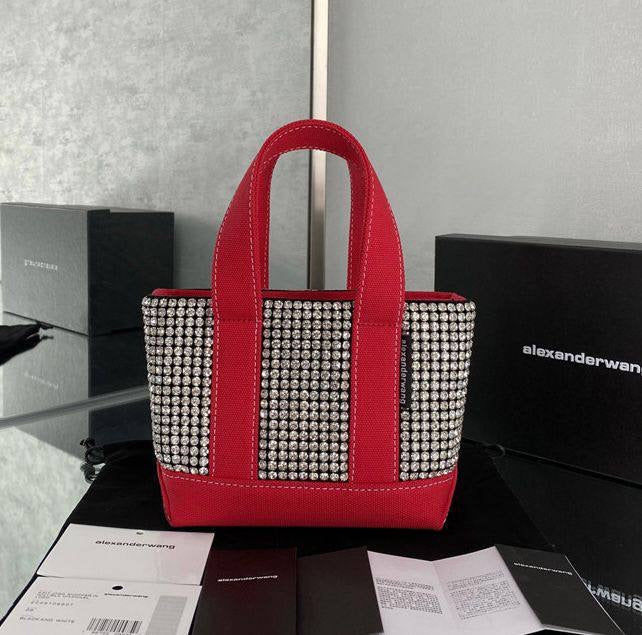 Alexanderwang  
offer price
65 dhs🇦🇪
Zain39
♥️♥️♥️