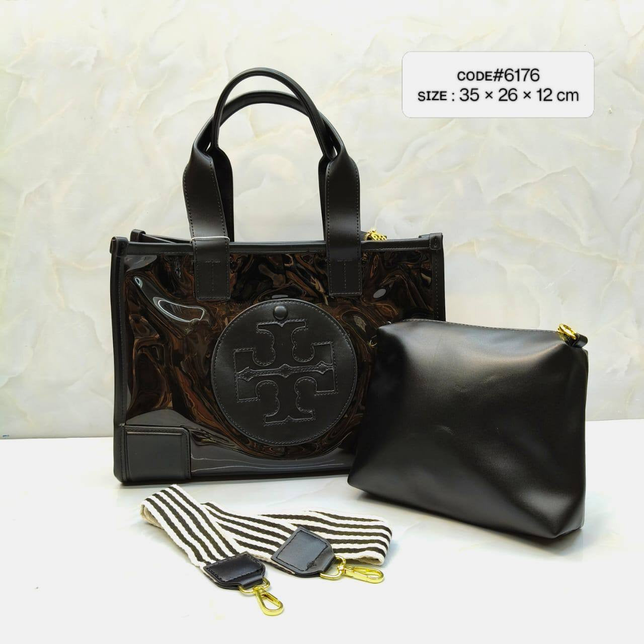 Tory Burch
ᴛʀᴀɴsᴘᴀʀᴇɴᴛ ᴛᴏᴘ ʜᴀɴᴅʟᴇ
ɪɴᴄʟᴜᴅᴇ ᴛʜᴇ ᴘᴏᴜᴄʜᴇs
ᴡɪᴛʜ ʟᴏɴɢ sᴛʀᴀᴘ
sɪᴢᴇ : 35 cm
105 dhs🇦🇪
Zain31
♥️♥️♥️