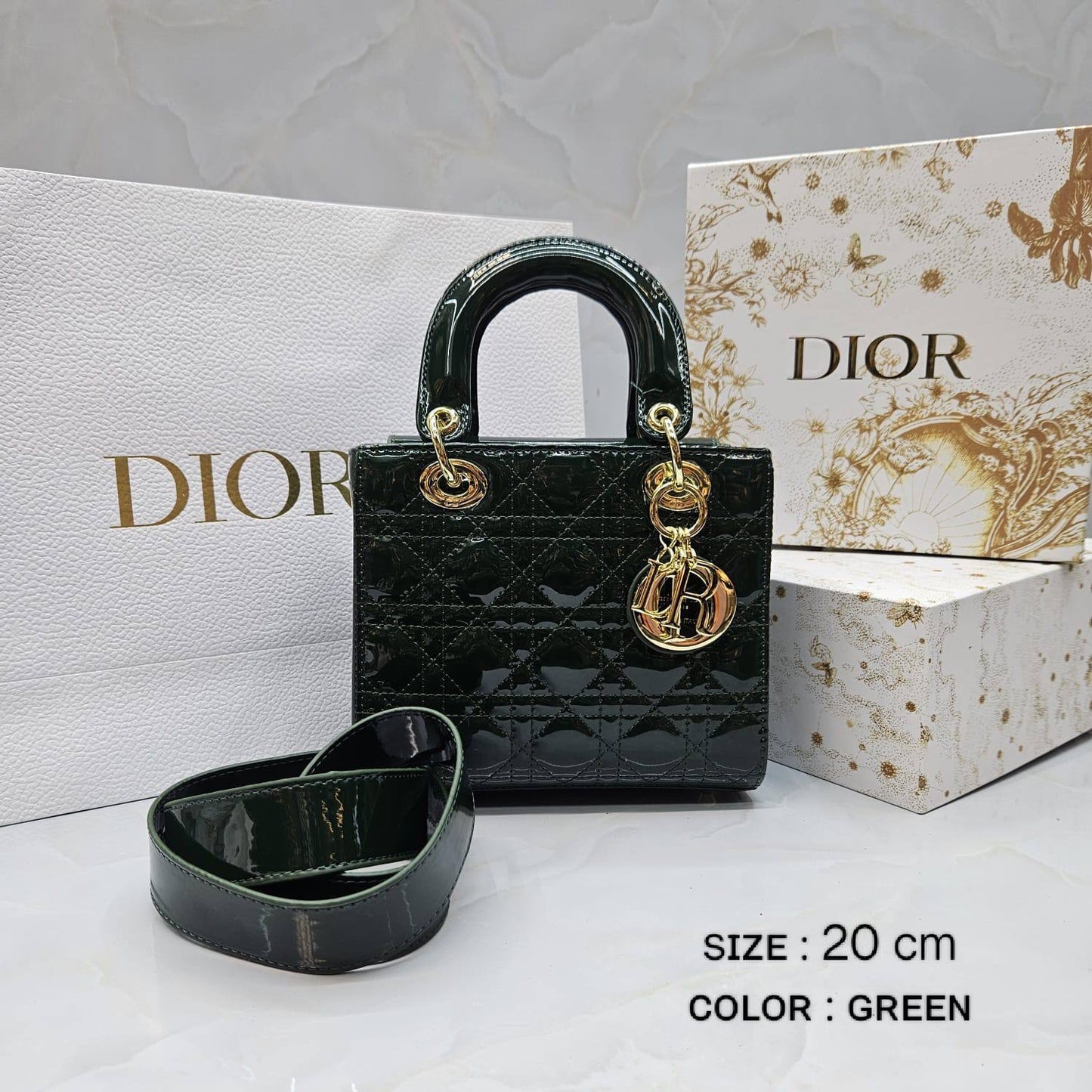 Dior
ɢʟᴏssʏ ᴛʏᴘᴇ ᴍᴀᴛᴇʀɪᴀʟ
ᴡɪᴛʜ ʟᴏɴɢ sᴛʀᴀᴘ
sɪᴢᴇ : 20 cm
ᴡɪᴛʜ BOX
🎁🎁🎁
90 dhs🇦🇪
Zain31
♥️♥️♥️