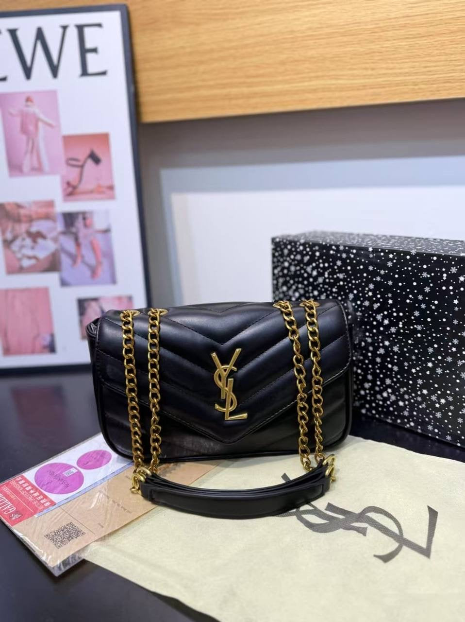 YSl
with box
🎁🎁🎁
80 dhs🇦🇪
Zain173
 ♥️♥️♥️