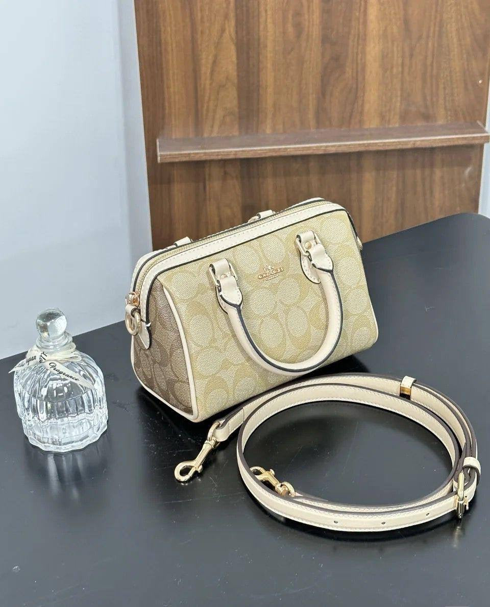 Coach Rowan
Small Size : 18 * 12.5 cm
90 dhs🇦🇪
with box 
🎁🎁🎁
Zain115
♥️♥️♥️