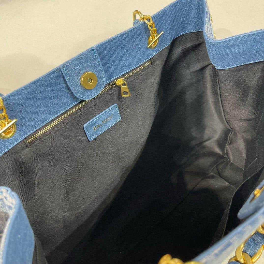BALMAIN 
COPY ONE SPECIAL OFFER 
140 dhs🇦🇪
Zain39
♥️♥️♥️