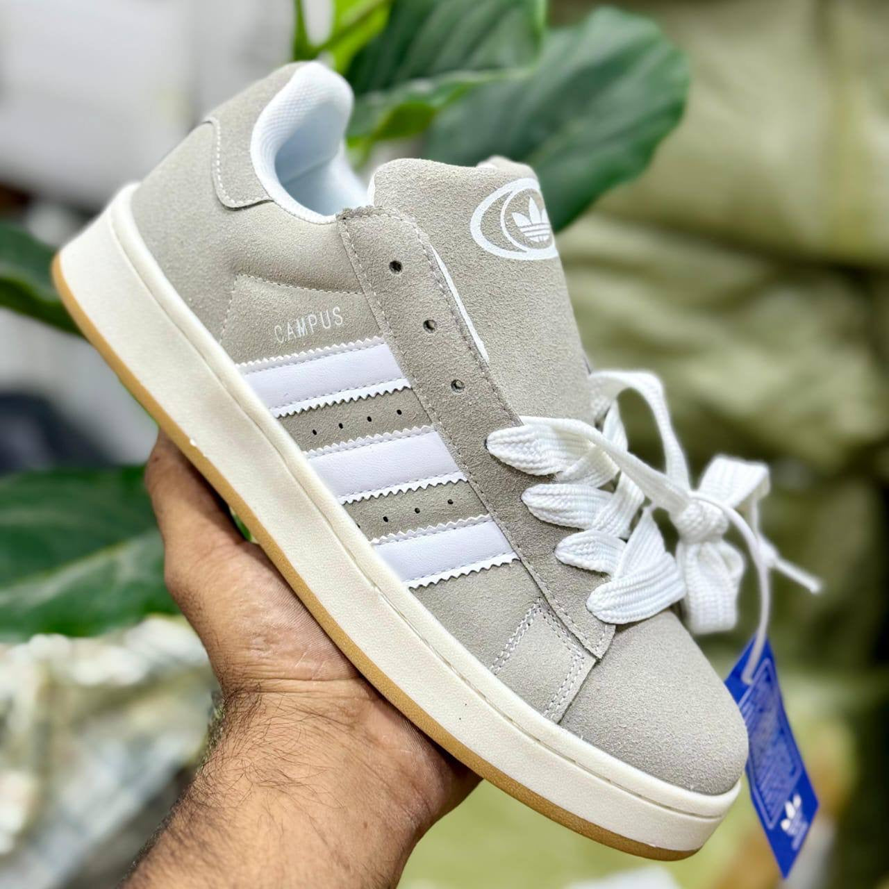 Campus
40 to 45 size
75 dhs🇦🇪
Zain27
♥️♥️♥️