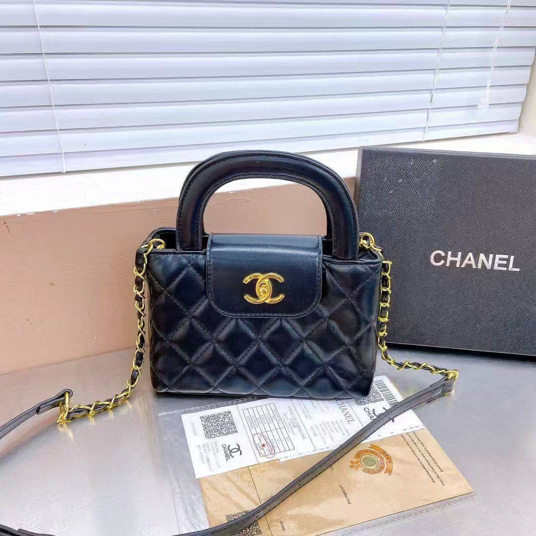 Chanel
65 dhs🇦🇪
Zain154
♥️♥️♥️