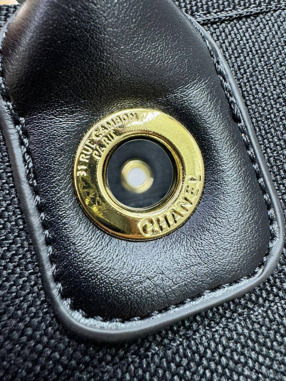 Chanel canvas bag
Size : 47* 32 cm
95 dhs🇦🇪
Zain115
♥️♥️♥️