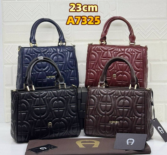 Aigner 
high quality 
105 dhs🇦🇪
Zain13
♥️♥️♥️