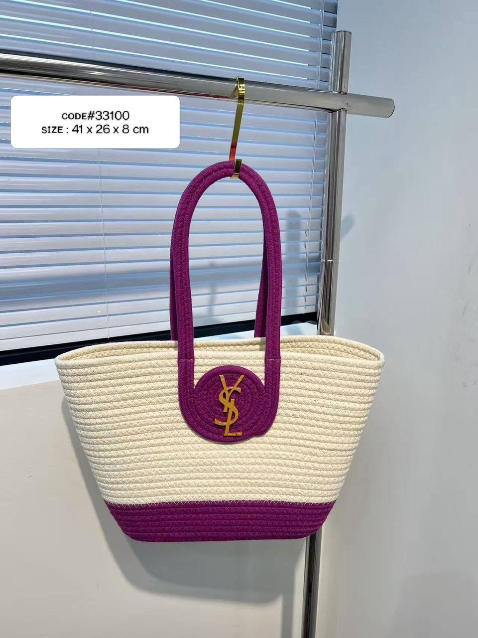 YSL - YVES SAINT LAURENT
BEACH  SHOULDER BAG
sɪᴢᴇ : 41 cm
60 dhs🇦🇪
Zain31
♥️♥️♥️