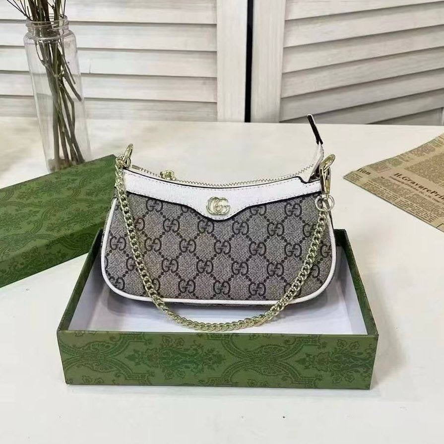 GUCCI RESTOCK 
GOOD QUALITY 
WITH BOX 
🎁🎁🎁
85 dhs🇦🇪
Zain39
♥️♥️♥️