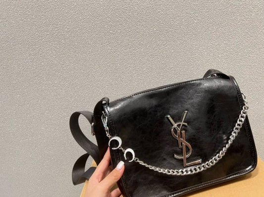 YSL 
GOOD QUALITY SPECIAL 
OFFER 
WITH BOX 
🎁🎁🎁
65 dhs🇦🇪
Zain39
♥️♥️♥️