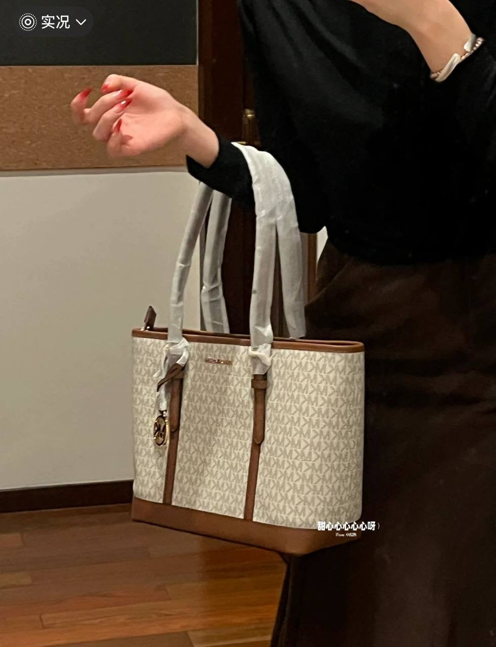 MK
90 dhs🇦🇪
Good quality 
Zain35
♥️♥️♥️