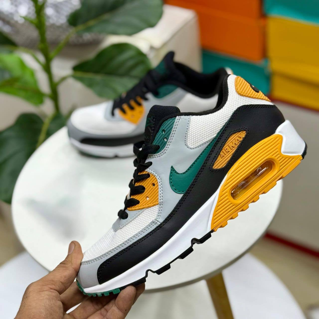 Airmax
Size 40 to 45
100 dhs🇦🇪
Zain27
♥️♥️♥️