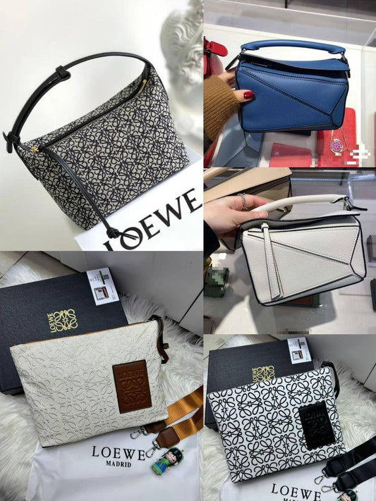🎊 Offer 🎉  LOEWE
Size : 28 ~ 19 cm
75 dhs🇦🇪
with box 🎁
Zain115
♥️♥️♥️
