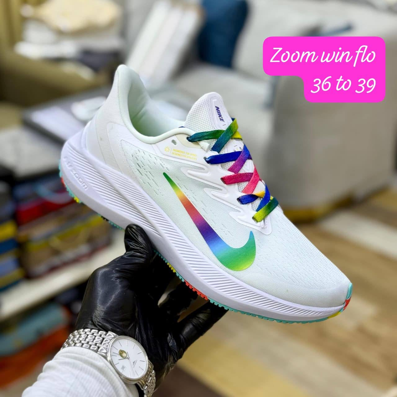 Nike zoom
Available size on pictures written 
100 dhs🇦🇪
Zain27
♥️♥️♥️