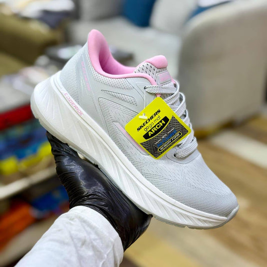 Skechers
Size 36 to 40
100 dhs🇦🇪
Zain27
♥️♥️♥️