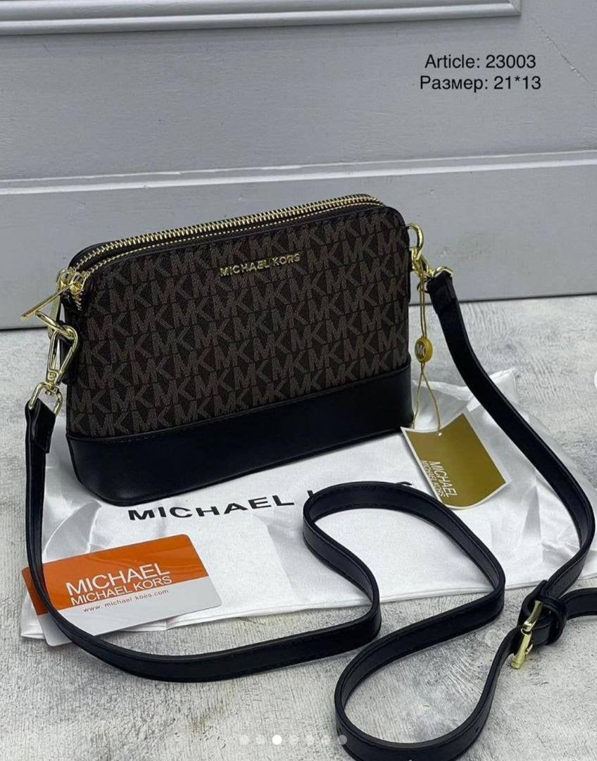 MK
80 dhs🇦🇪
with box
🎁🎁🎁
size 20cm
Zain26
♥️♥️♥️