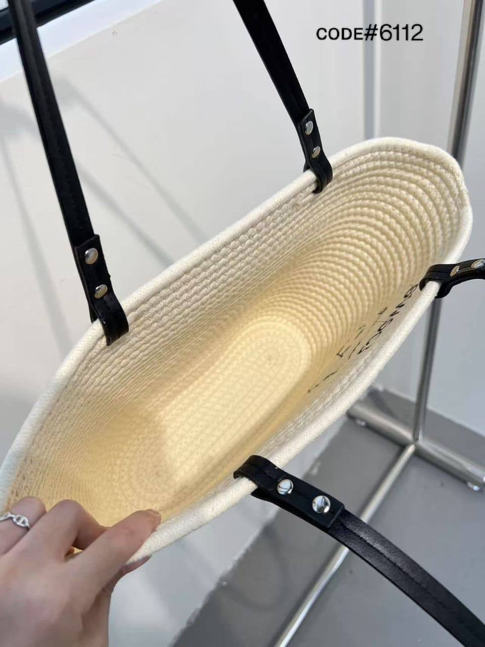 Loewe ʙᴇᴀᴄʜ ᴛᴏᴛᴇʙᴀɢ
ʀᴏᴘᴇ ᴛᴀssᴇʟ ᴍᴀᴛᴇʀɪᴀʟ
ɴᴏɴ ᴢɪᴘᴘᴇʀ
sɪᴢᴇ: 43 cm
50 dhs🇦🇪
Zain31
♥️♥️♥️