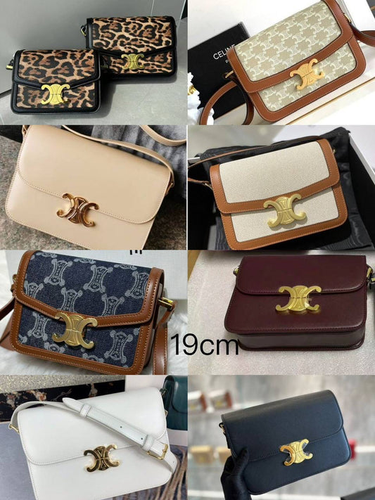 Celine 
good quality
comes with box, 🎁
size 19* 13 cm 
120 dhs🇦🇪
Zain12
♥️♥️♥️