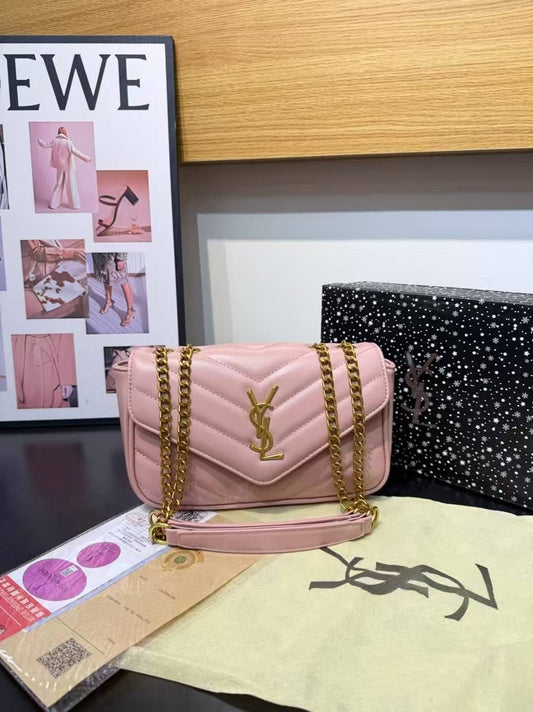 YSL
75 dhs🇦🇪
with box
🎁🎁🎁
Zain173
♥️♥️♥️
