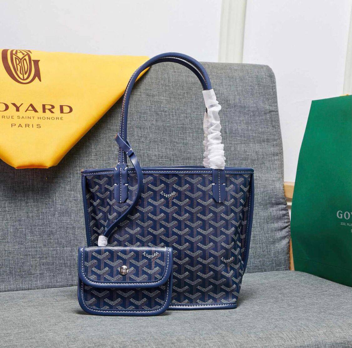 GOYARD