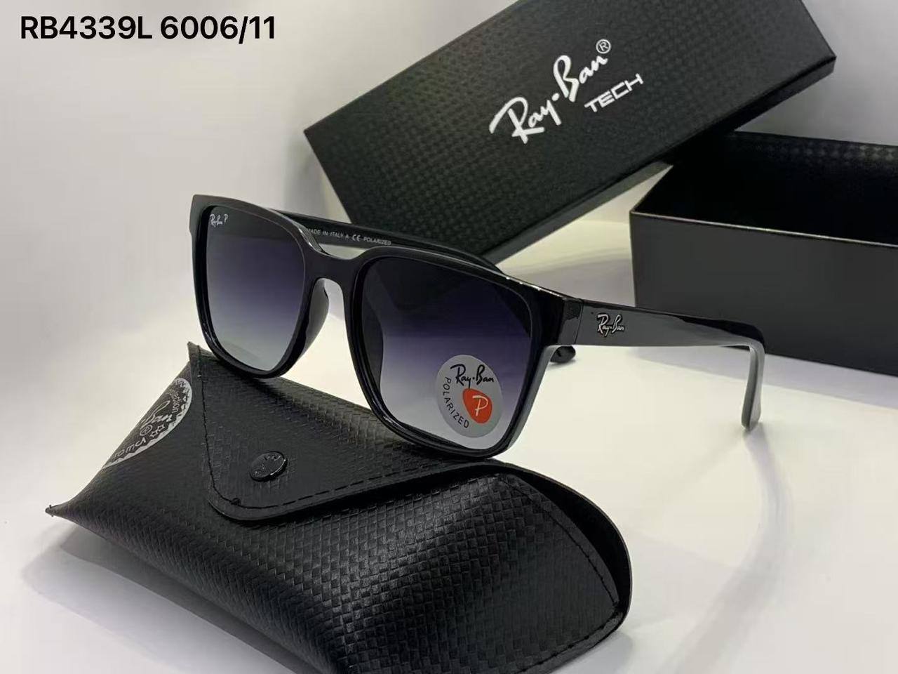 Ray Ban