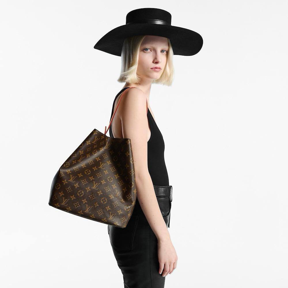 Louis Vuitton Master