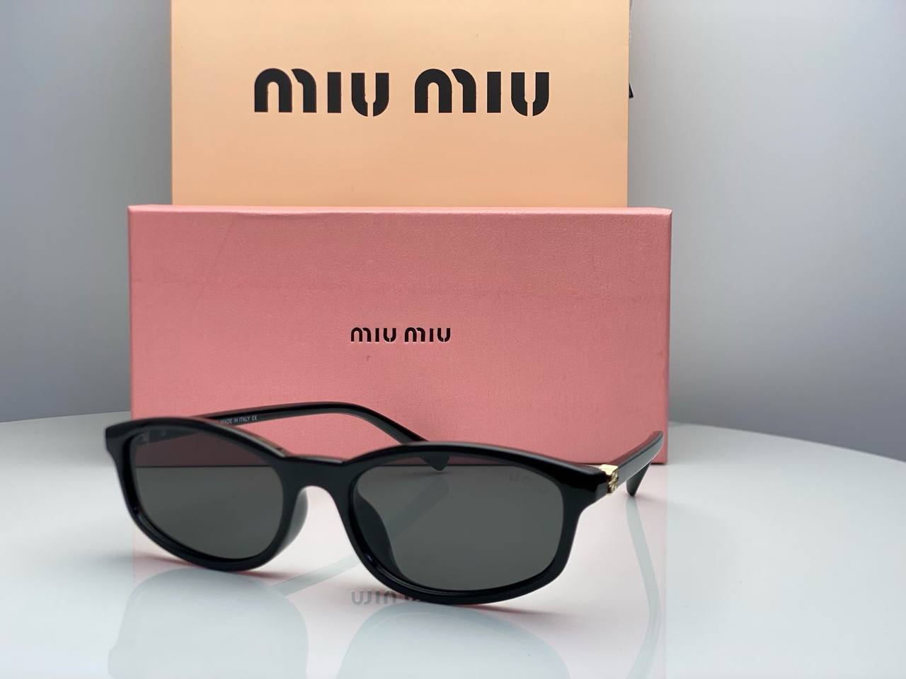 MIU MIU Sunglasses