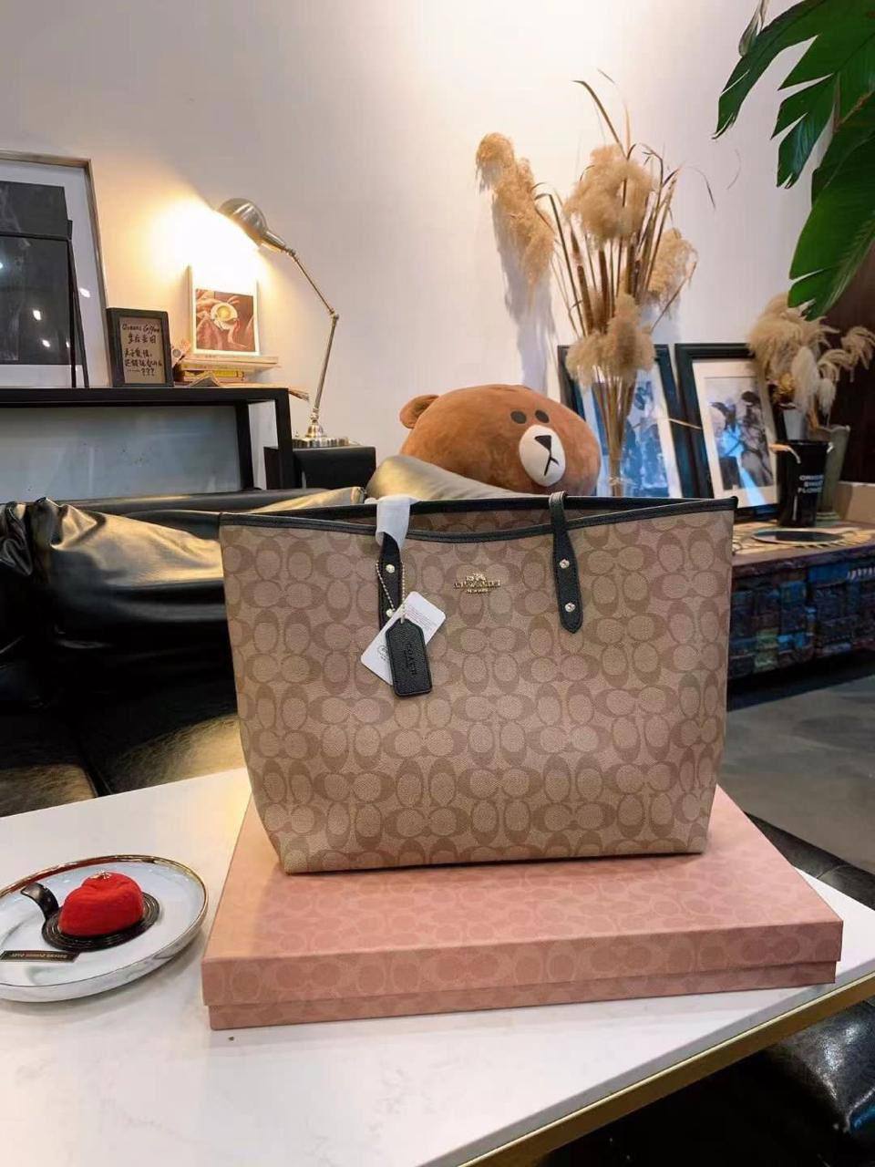 COACH TOTE BAG