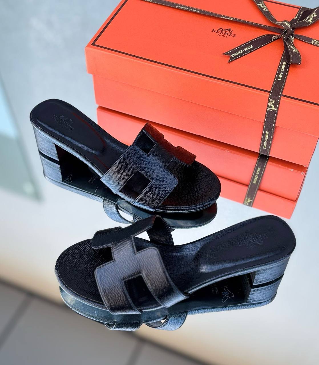Hermes Heel