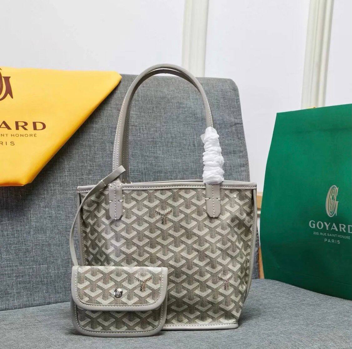GOYARD